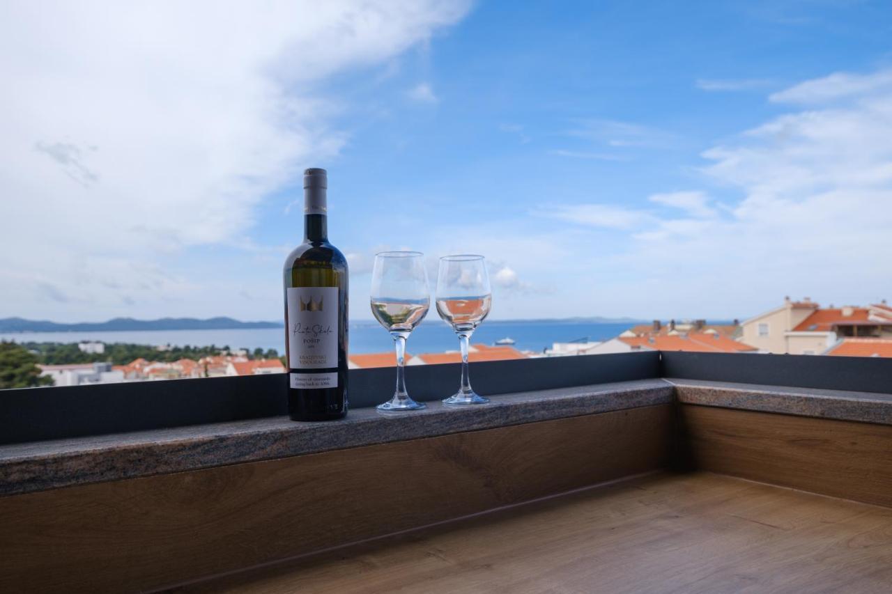 Apartments Luana With Private Jacuzzi Zadar Zewnętrze zdjęcie